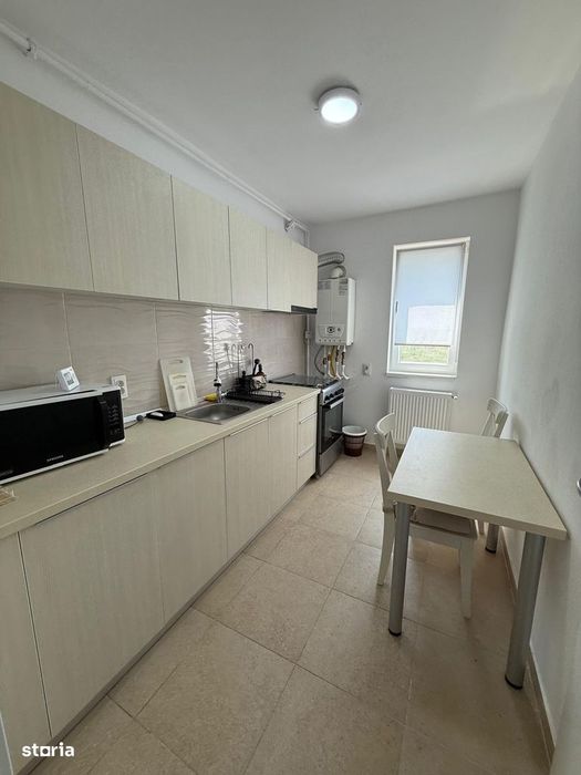 Apartament - Decomandat - Centrala - Mutare Imediata.