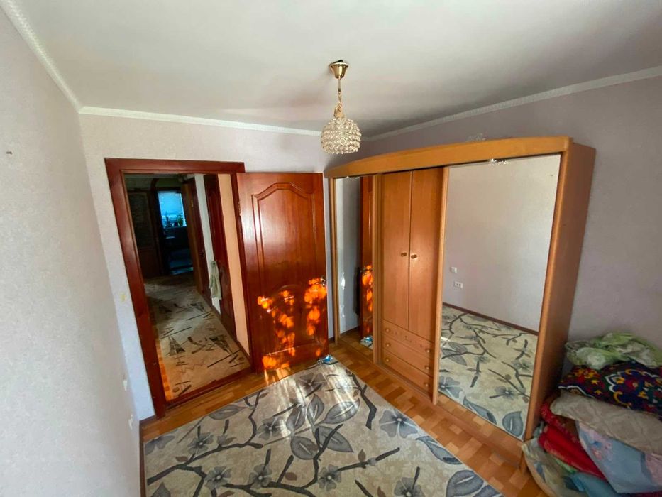 Продам 4х комн кв Рыскулова