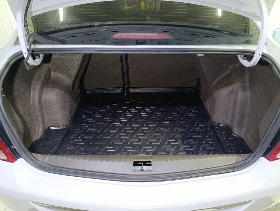 Шевролет кобальт