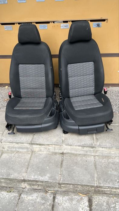 Седалки за Шкода Октавия 2