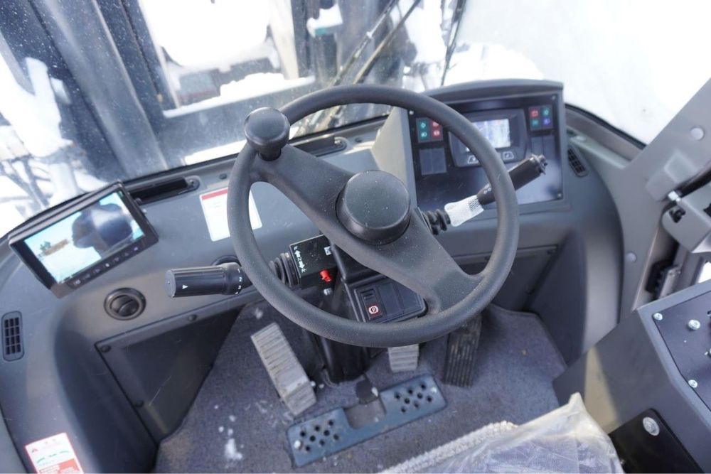 Вилочный погрузчик (кара) 14тонн