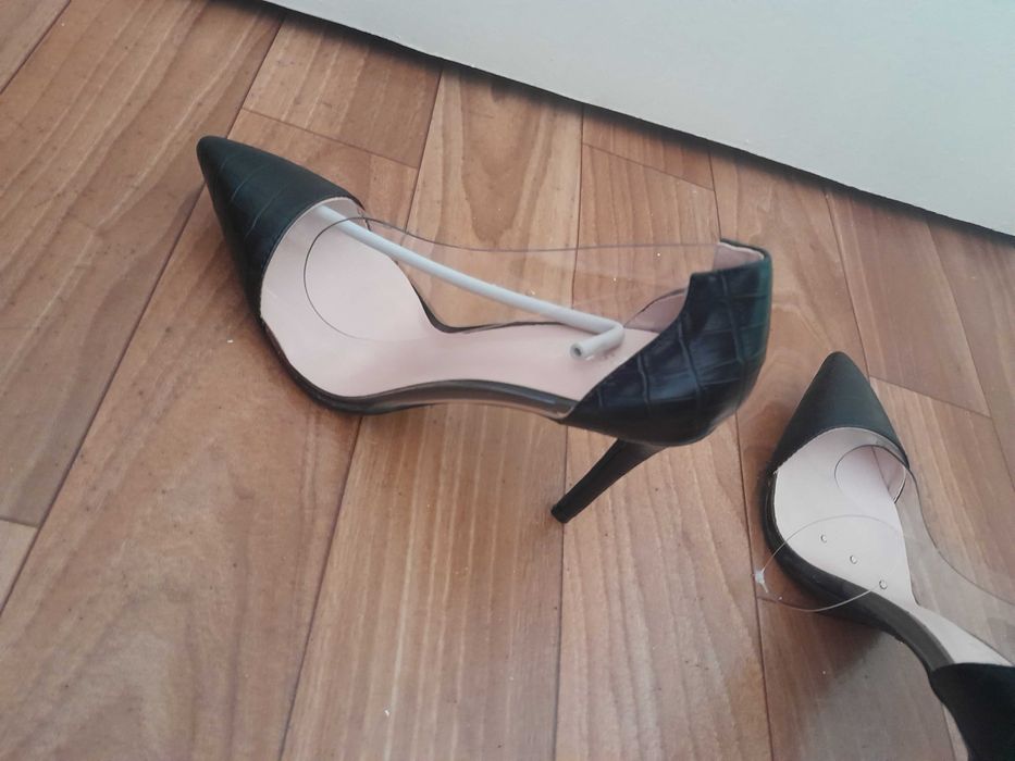 Pantofi eleganti dama noi