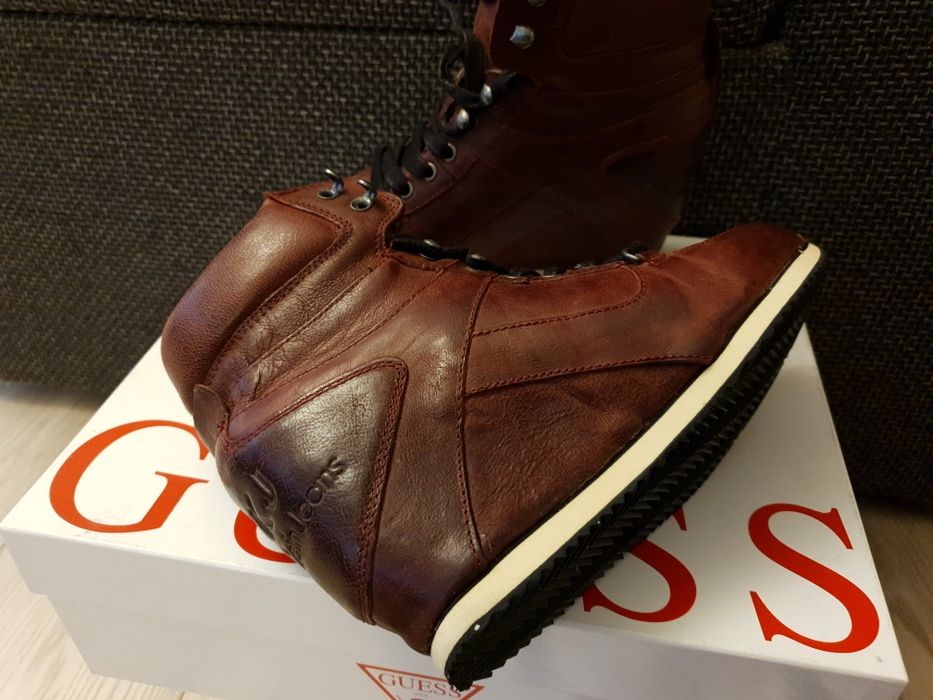 REDUCERE ghete Calvin Klein