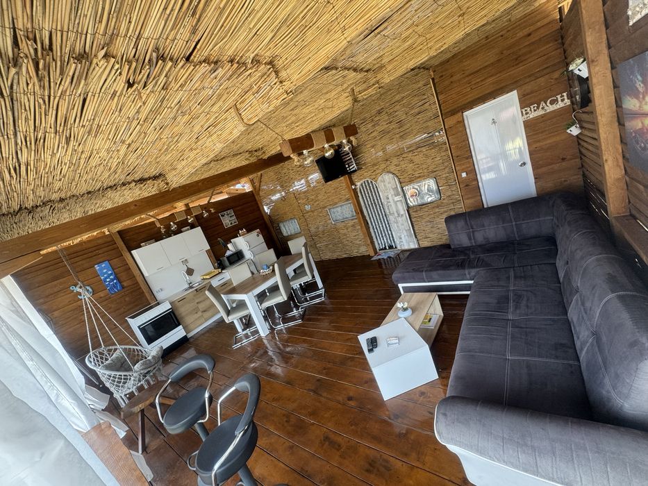 Продавам Каравана на къмпинг Созопол Еко