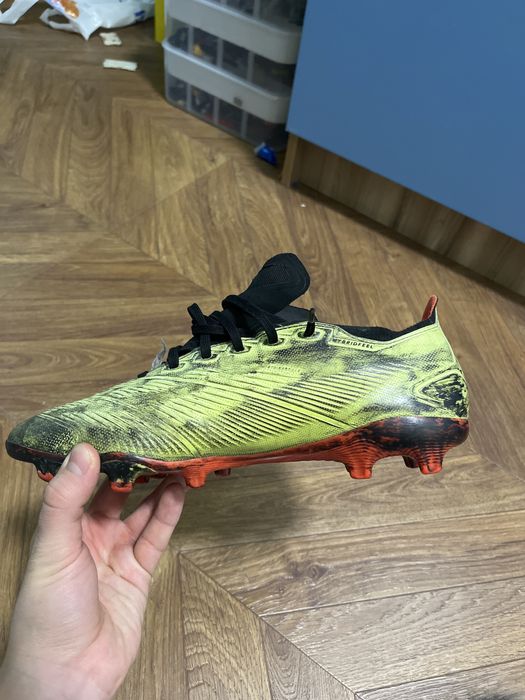 Бутсы Adidas predator academy