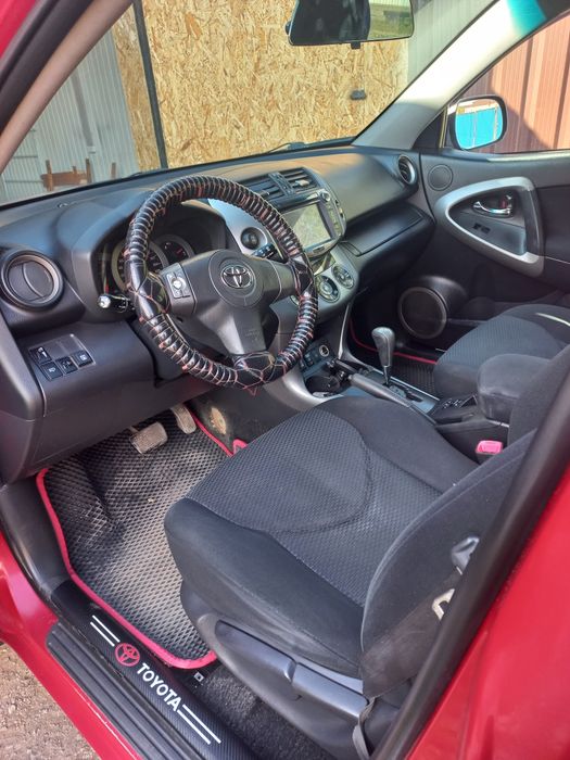 Тойота Рав4 2006г.Газ-бензин