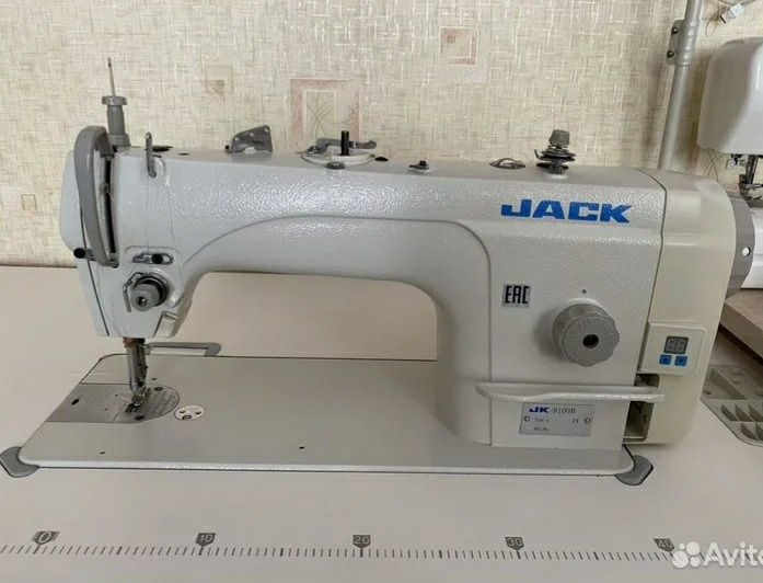 Швейная машина JACK 9100B