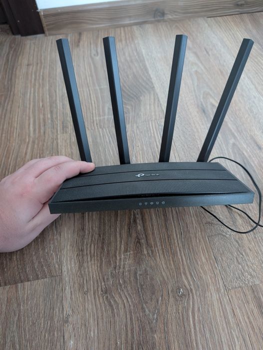 Vând Router TP-Link Archer C80 AC1900