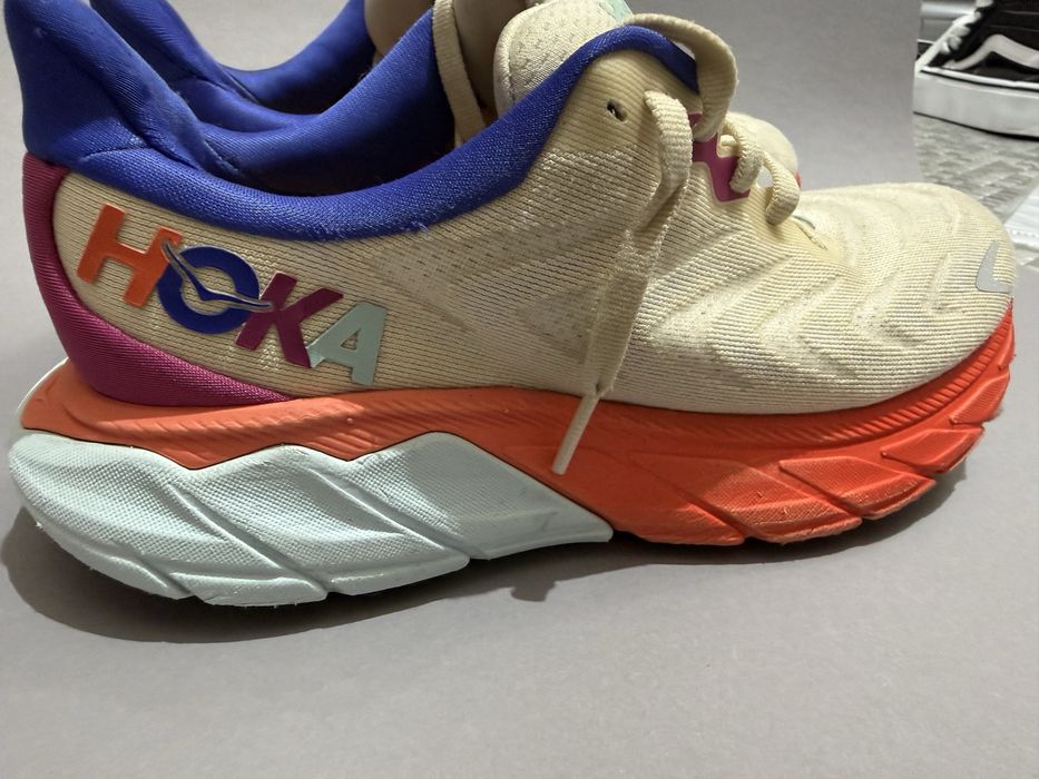 Hoka 36 de vanzare