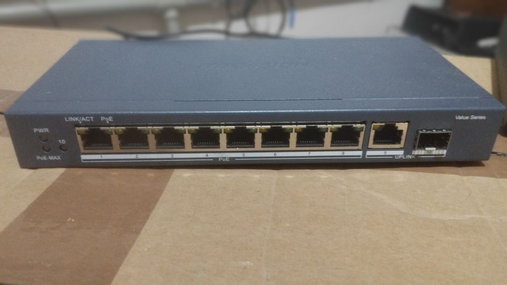 Коммутатор Hikvision DS-3E0510P-E/M