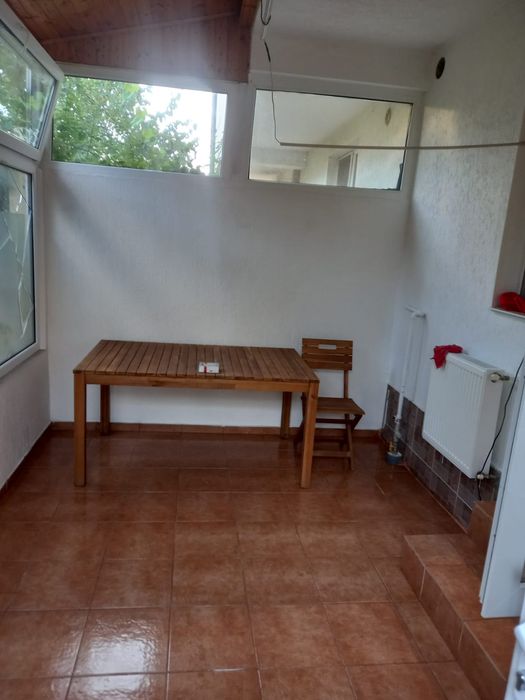 Studio cu gradina și terasa