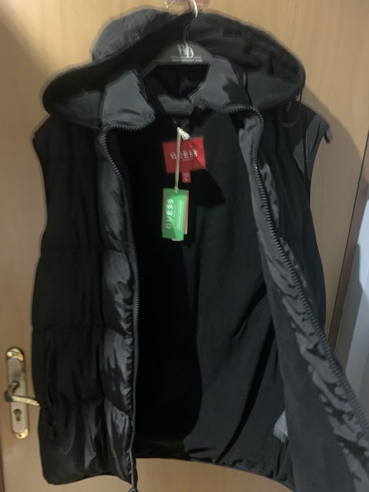 Мъжко елече Guess