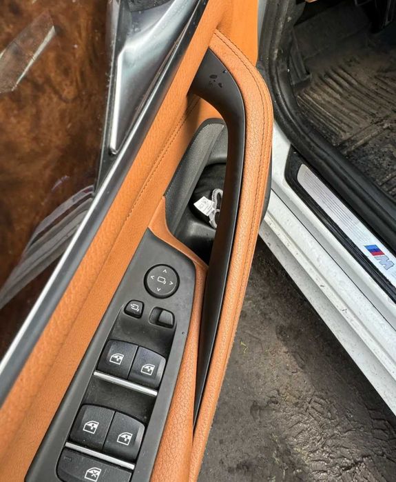 Вътрешни интериорни дръжки за БМВ 5 серия Г30 Г31 Г38 BMW G30 G31 G38