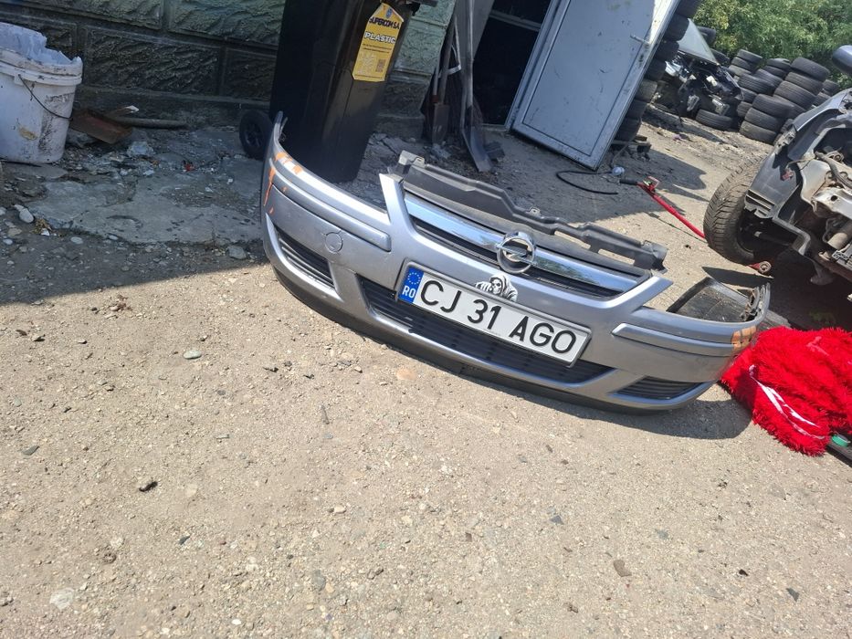 Vand bara fata ceasuri bord opel corsa c an 2005 motor 1.3 benzina