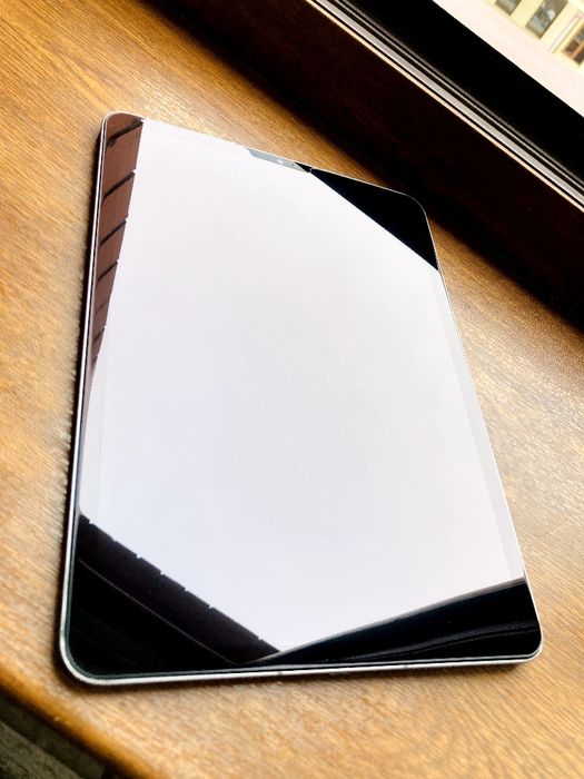 iPad pro 11 M2 Sim+Wi-Fi Sotladi