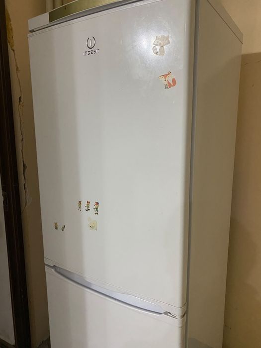 INDESIT, холодильник