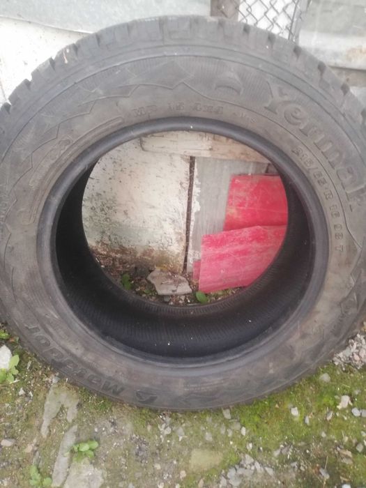 Продам шины на автомобиль