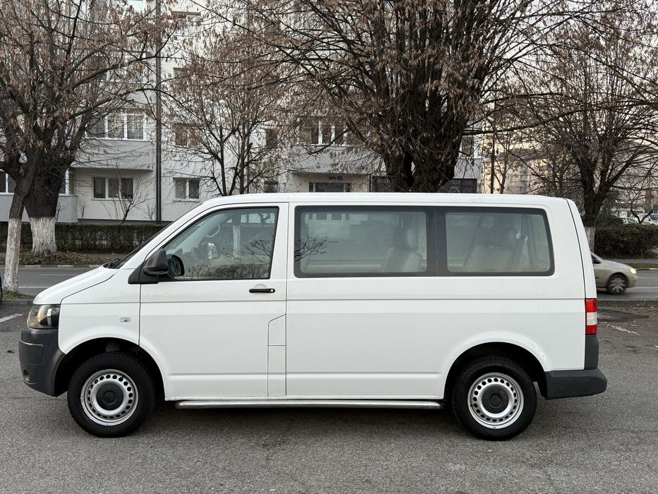 VOLKSWAGEN Transporter 2012 — imagine 2