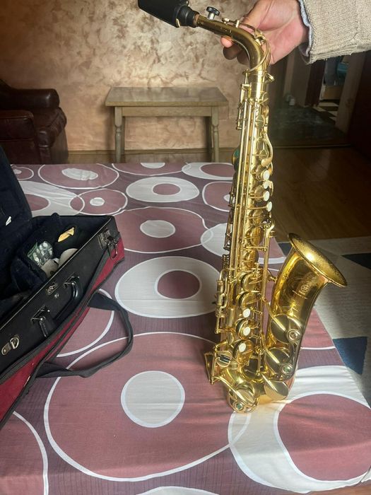 Vând Saxofon .Yamaha a-yas_62-.G1 -90%  nou