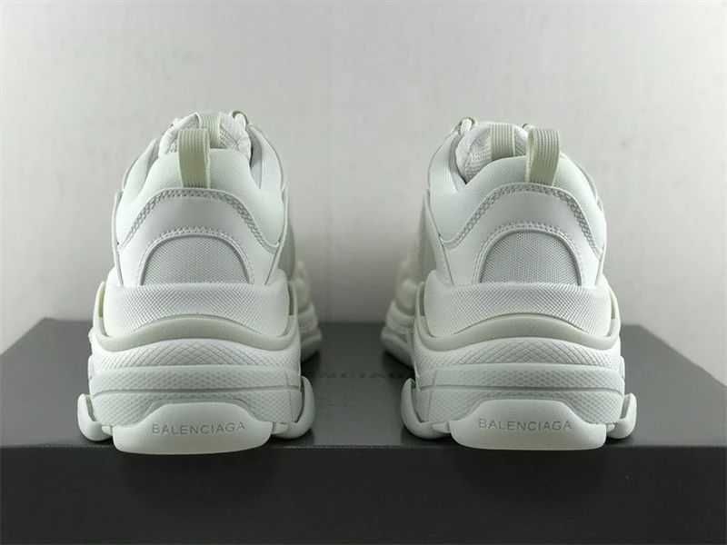 Balenciaga Triple S - Cream/White/Dark Grey