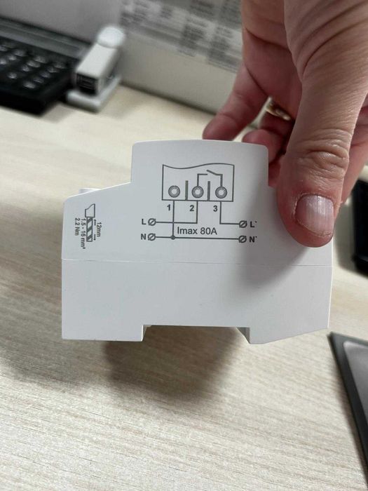 Releu digital de protecție tensiune DigiTOP 63A monofazic
