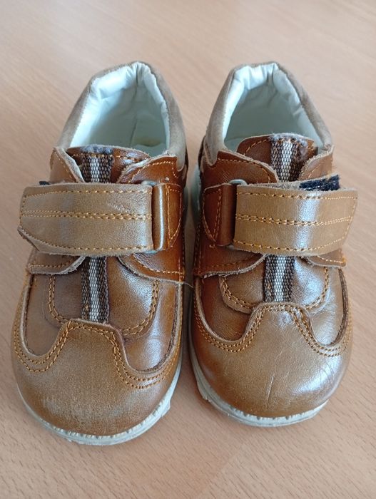 Детски обувки 20 и 21 номер