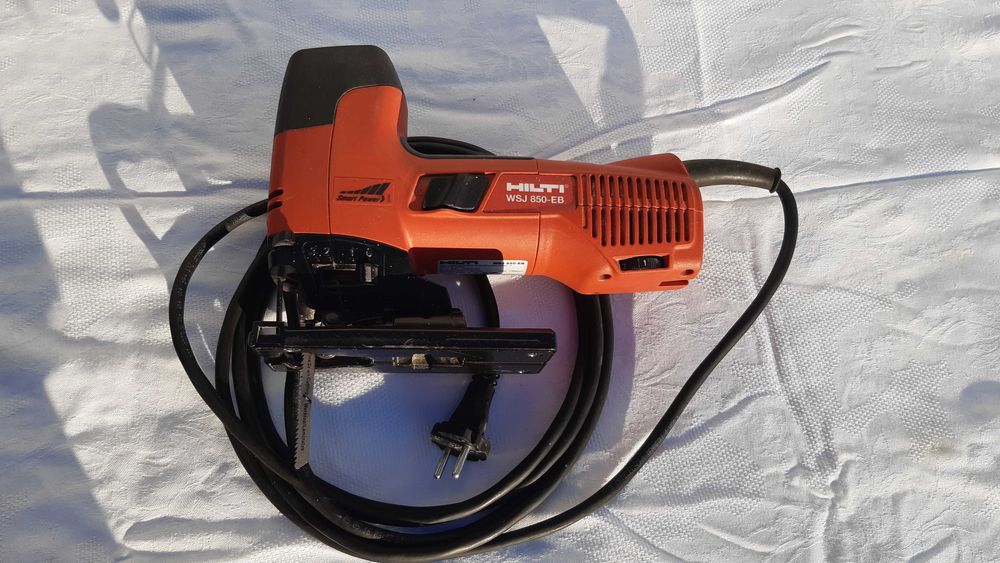 Hilti Scule si altele.