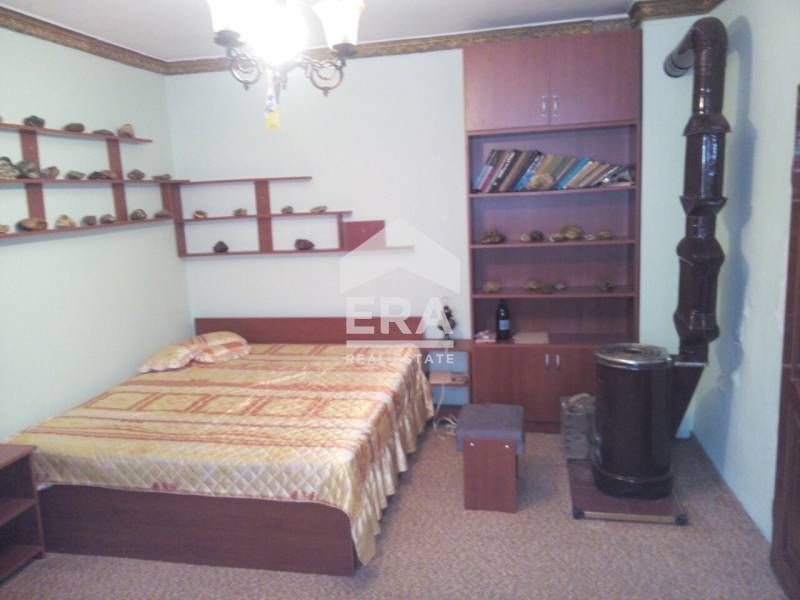 Продава се Етаж от къща в с. Минерални бани, Област Хасково - 750 кв.м за 200 €/кв.м - Снимка #5