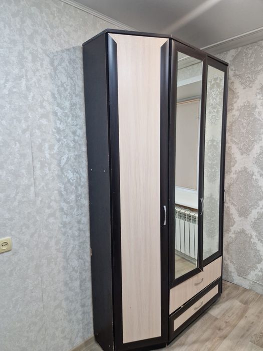 Продам шкаф в хорошем состоянии