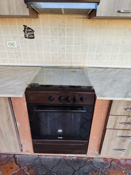 Продаётся газовая печь Артел