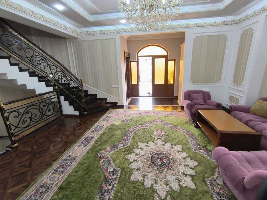 Продается 2х этажный дом на участке 12 соток Амир Темур махалля, BMUni