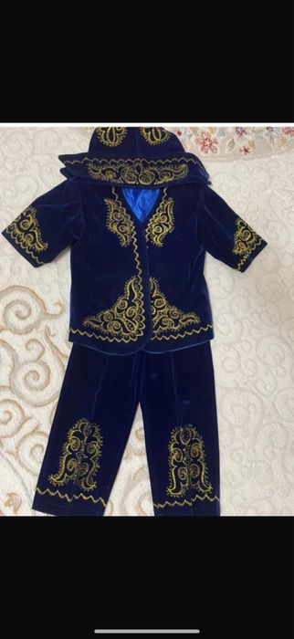 Национальные костюмы