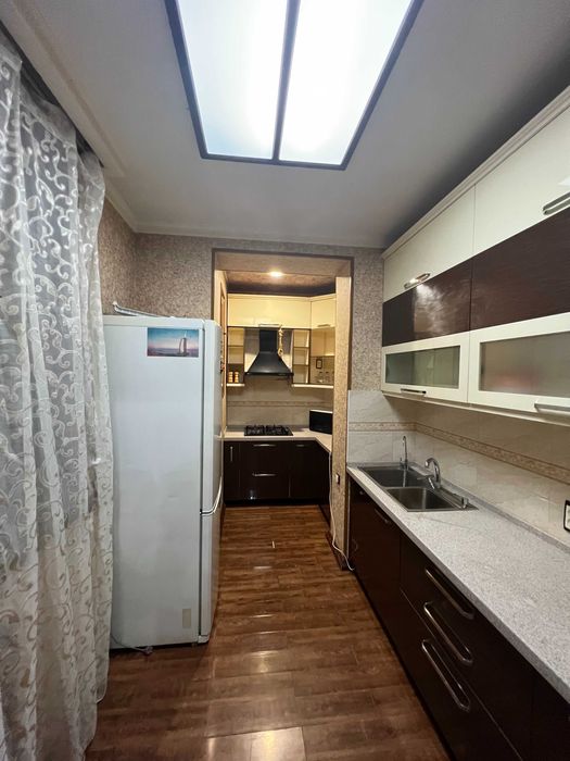 Сдаётся 3-х комнатная квартира в центре Ташкента