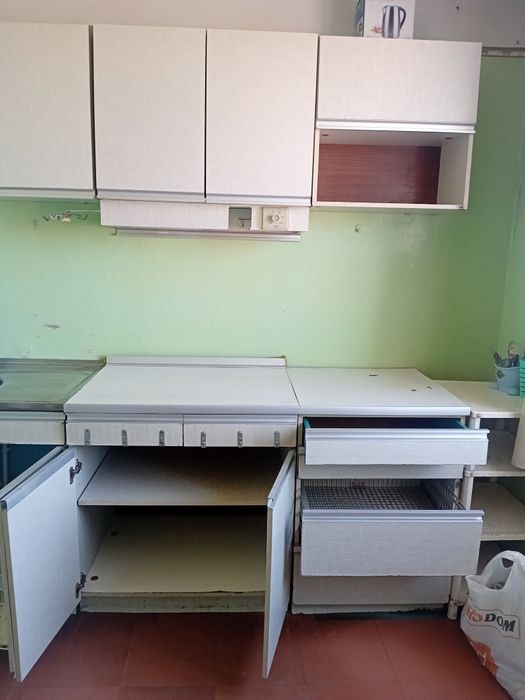 Кухонный гарнитур 2,2 метра