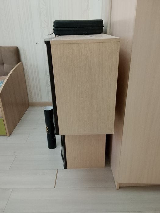 Подвесная тумба. Продам