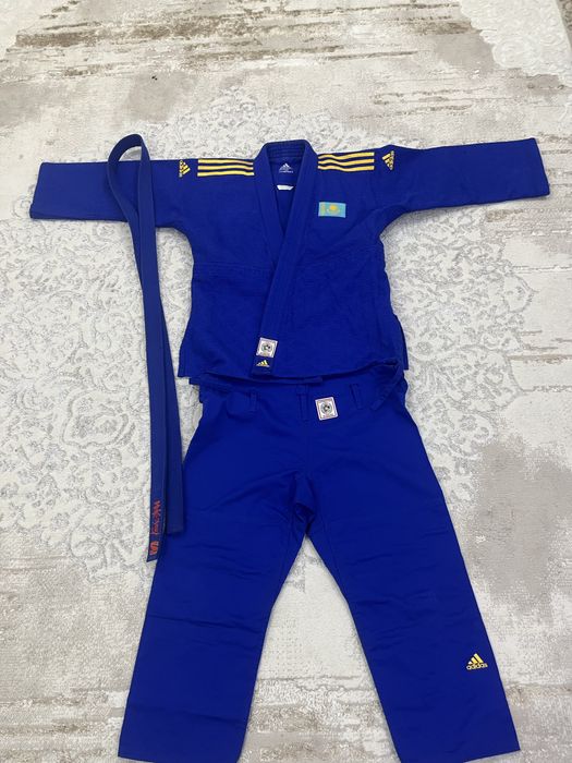 Адидас голд кимано