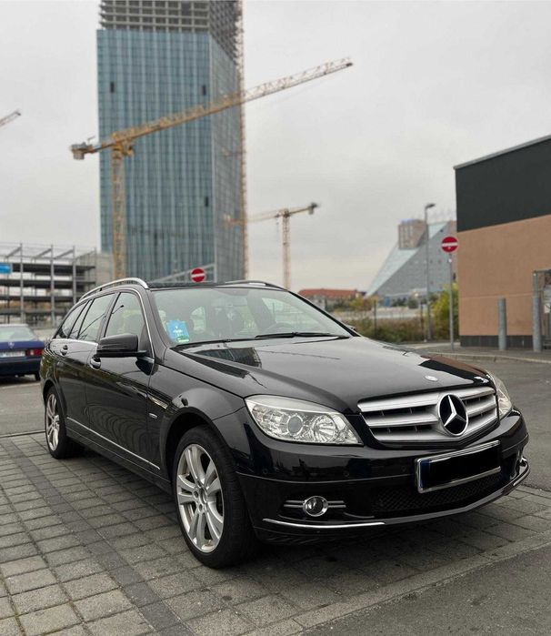 Mercedes C200 W204 2010 CV 136
