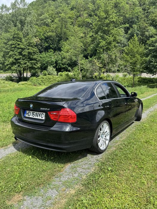 BMW 3 Series 2010 — imagine 2