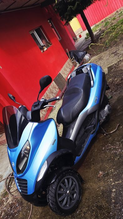DOAR CASH, Piaggio mp3 250 cc. Ofer diferență la unul mai puternic sau la Burgman 650.