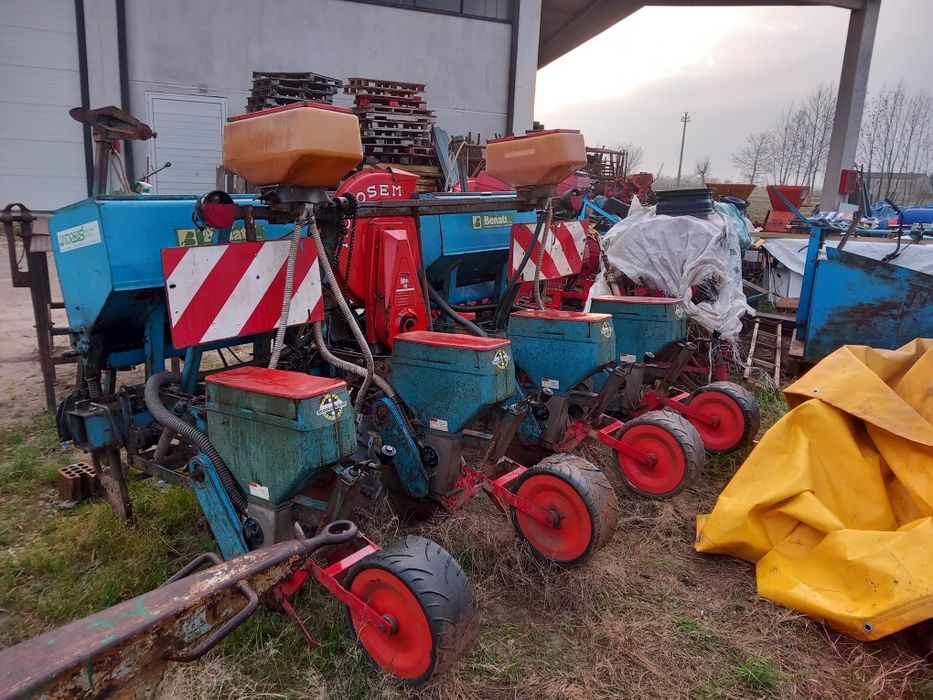 Semănătoare porumb MONOSEM pe 4 rânduri