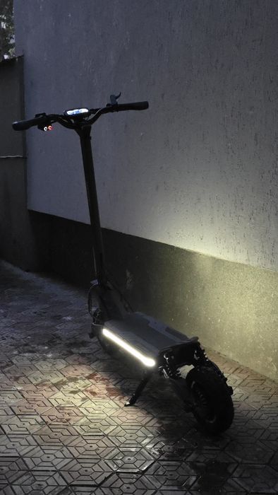 Trotineta electrica Ausom F1 max  7000 negociabil