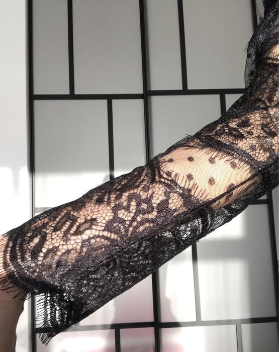 Платье новое 42-44. Сидит идеально фигуре