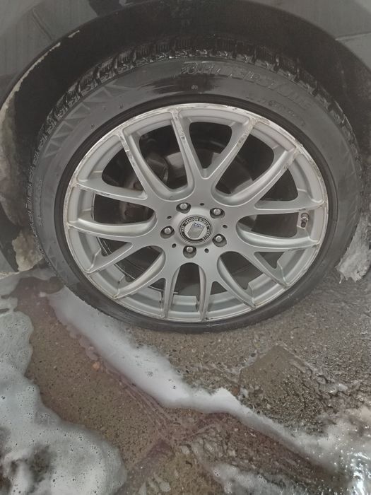 Автошины б/у в отличном состоянии.