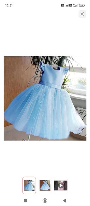 Продам платье для девочки нежное