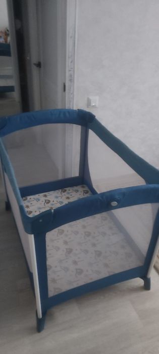 Продам манеж разборный