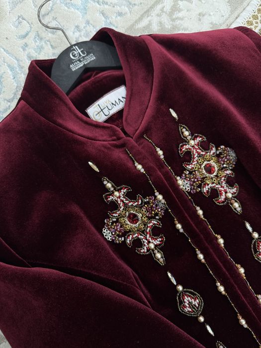 Кажекей бешпент сатылады