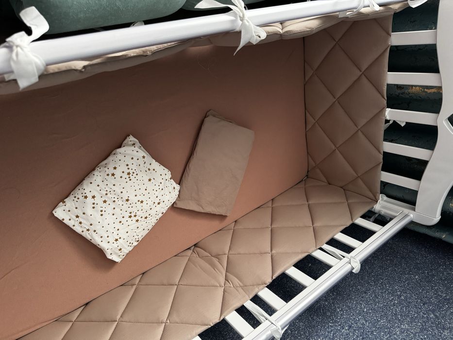 Манеж-кроватка