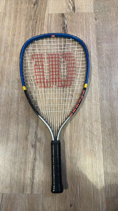 Ракети/хилки за тенис на корт!