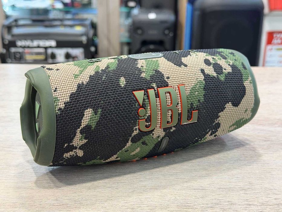 JBL Charge 5 Camouflage