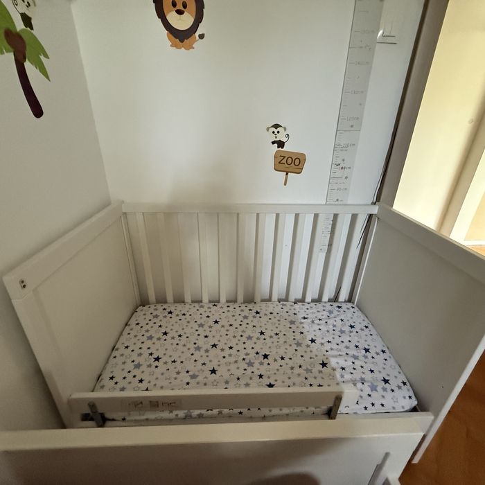 Patut ikea cu saltea si bara de protectie